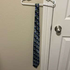 Geoffrey Beene tie